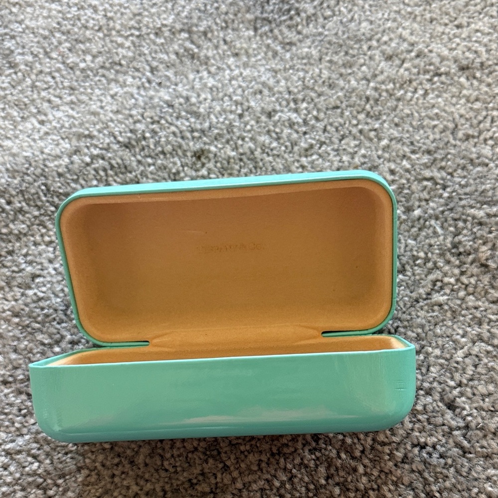 Tiffany & Co. Robin's Egg Blue Hard Shell Accessory Case - Picture 2 of 2